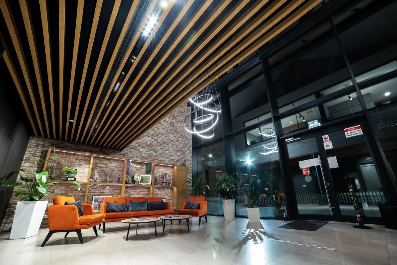 פוז'צ'יקובו Hotel Angie מראה חיצוני תמונה